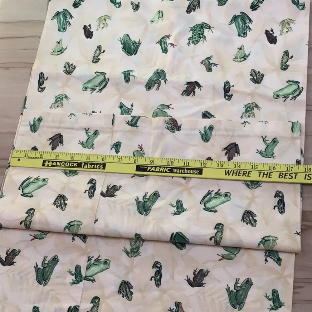Green Frogs‎ & Ferns Butter Yellow Window Valance 51”x17”